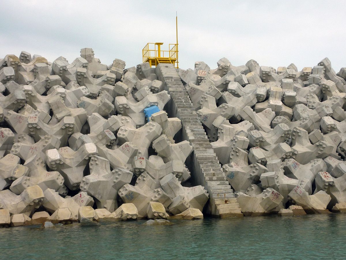 Port constructions – YAQUT INVESTMENT